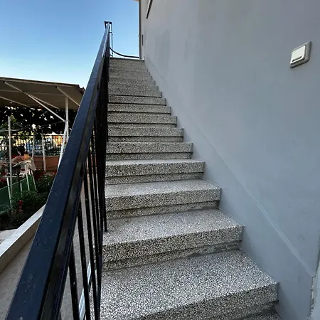 2 Charming Bedroom Stavros (Thessaloniki)